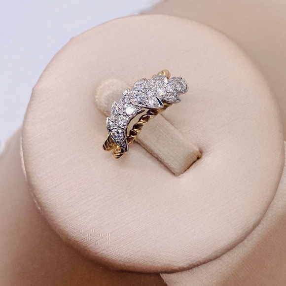 EUC Vintage 14k Gold .50 ct. Diamond Cluster Floral Leaf Cocktail Ring - Picture 10 of 17